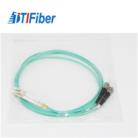 Cabo de remendo de pequenas perdas LC-FC da fibra ótica LSZH 1~144 multi - configurações do costume das fibras